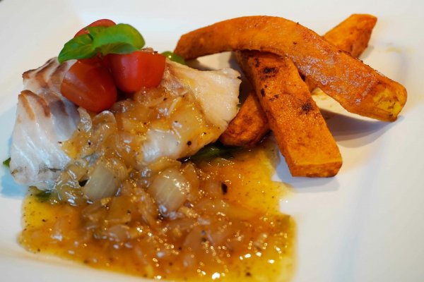 Kabeljau mit süsskartoffeln Kabeljau mit süsskartoffeln